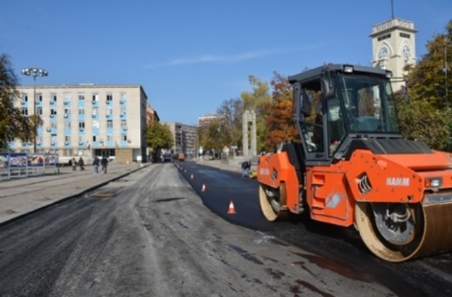 Завършват възстановителните работи по бул. Априлов и ул. Скобелевска
