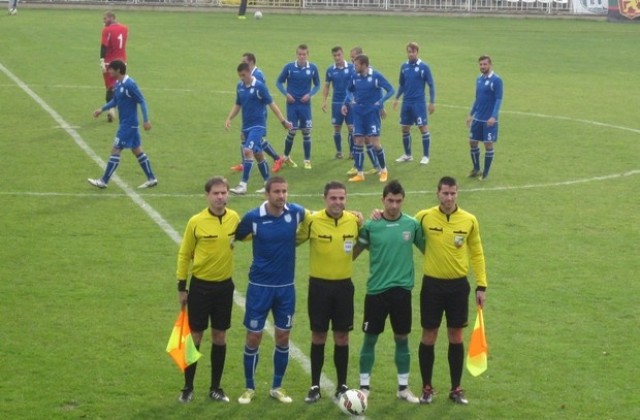 Деян Христов наказа два пъти „Ботев”