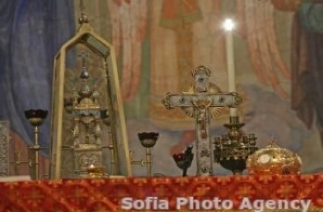 В Шереметя благодариха на Мариана Бояджиева за помощта за ремонт на църквата