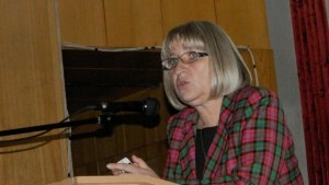 Цецка Цачева ГЕРБ създаде нова линия на общуване между политическите