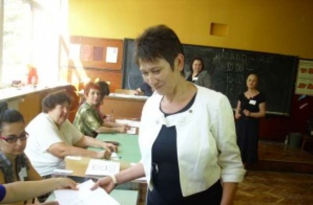 Даниела Везиева става заместник-министър