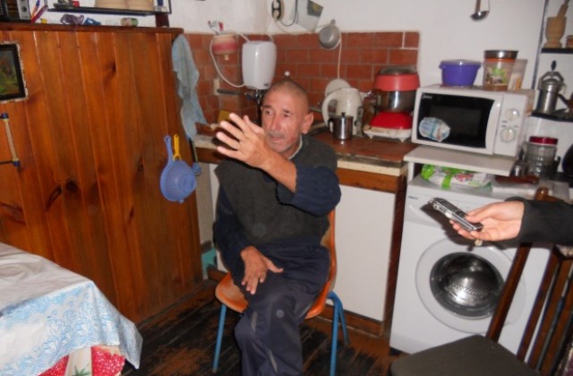 60- годишен инвалид стана жертва на измама, взеха му къщата, пенсията и кредит на негово име