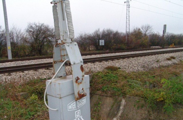 Пълна проверка на жп прелезите разпореди областният управител