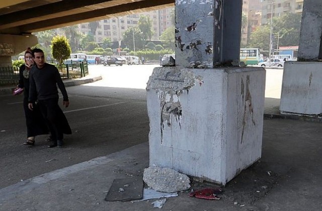 Взрив в метрото на Кайро, има ранени