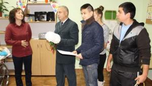 Музикантите на Левски с дарение за децата с увреждания