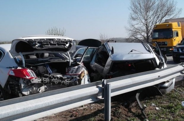 16 ноември - Ден за възпоменание на жертвите от пътнотранспортни произшествия