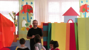 Есенен парад на сцената на Театър ВЕСЕЛ