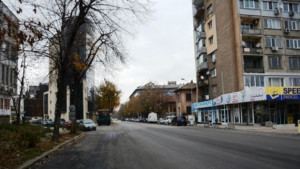 Булевард Васил Априлов е с нова асфалтова настилка