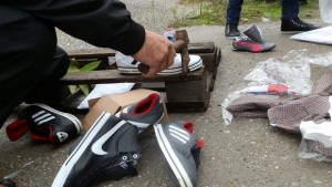 Хиляди дрехименте и козметика бяха унищожени под контрола на Митница