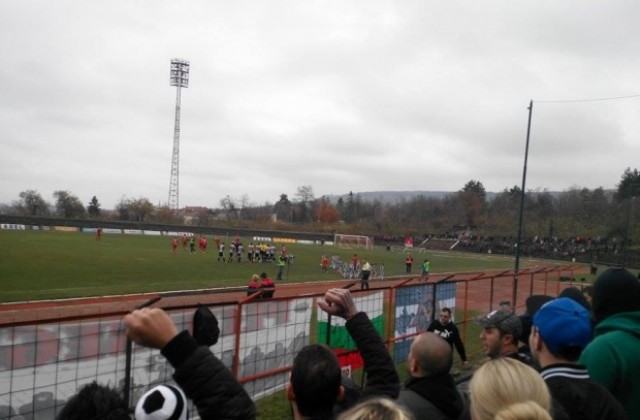 Горна Оряховица празнува:  Локомотив разби ЦСКА