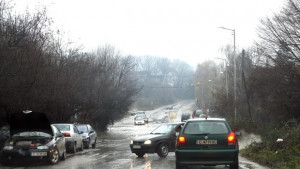 От днес глобяват шофьори неподготвени за зимата