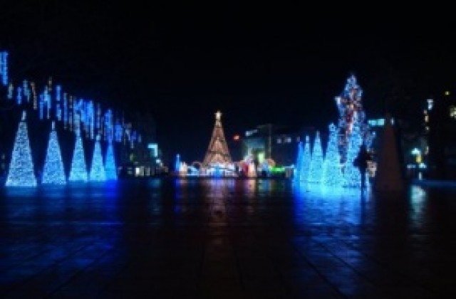 Местят новогодишния концерт заради ремонта на центъра