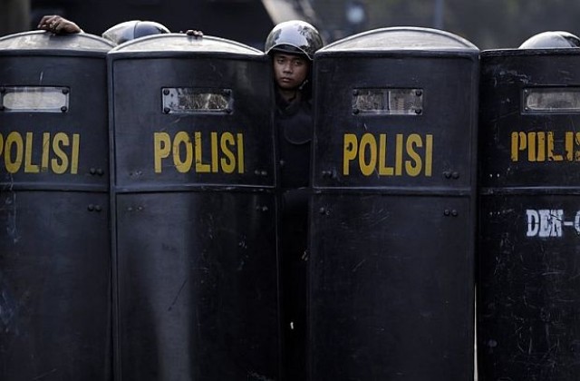 В Индонезия кандидатките за полицайки минават през тест за девственост