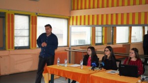 Сдружение Дебют прави Младежка банка