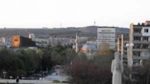 Канят в Германия български младежи и да учат и да