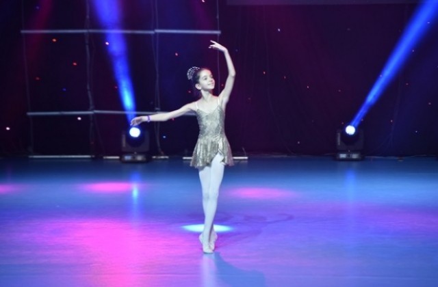 Варненски балеринки с успехи в Сърбия