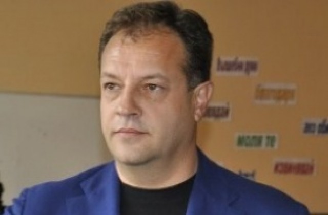 Даниел Панов: БСП започна кампанията за местните избори една година преди тяхната дата