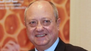 Просветният министър лично ще инспектира сградата на Школата по физика