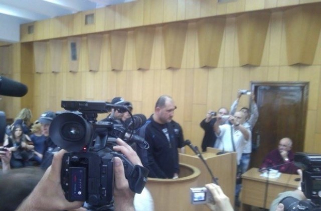Сапунджиев се призна за виновен