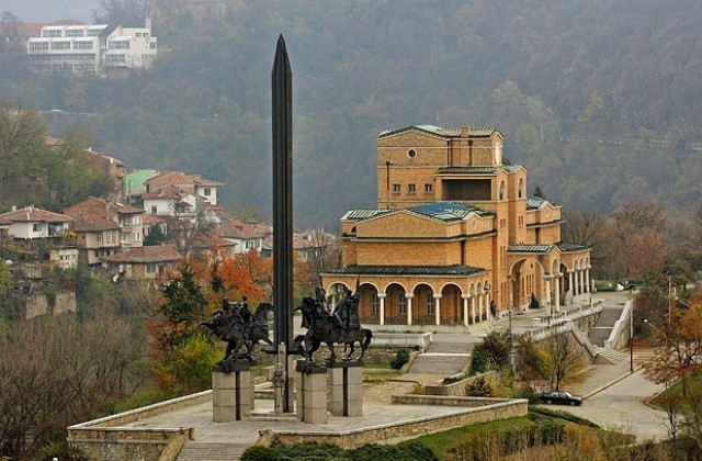 Подредиха изложба за 100-годишнината на Димитър Хинков