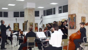 Концерт на Габровския камерен оркестър по случай 100 години от