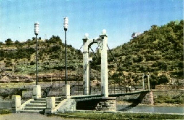Възстановяват въжения мост над река Осъм в Ловеч