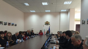 Дължима концесионна вноска затруднява две общини