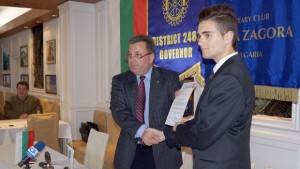 Стипендиант на Ротари мисли за обучение в Германия