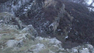 Времето остава облачно и студено