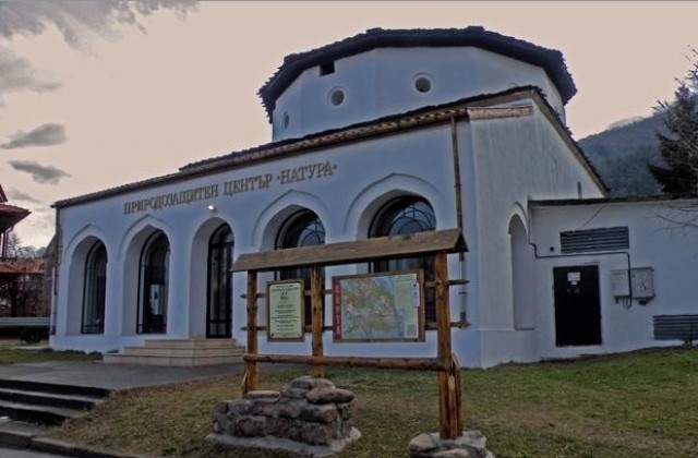 Ателие Да вдъхнем живот на старите мебели