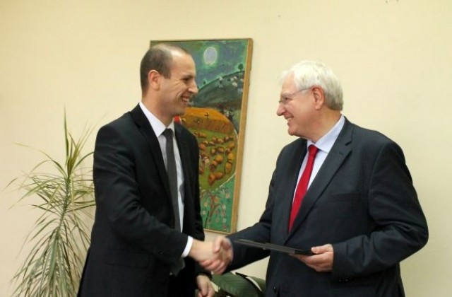 Кенан Ашиков се срещна с посланика на Германия