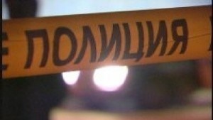За една нощ срязаха всичките гуми на няколко автомобила трактор
