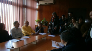 Добив на въглища строителство производство на хранителни продукти и облекла