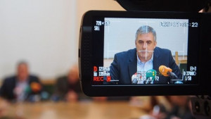 Ивайло Калфин ще председателства тристранката