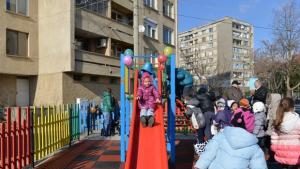 До дни приключва ремонтът на покрива в детска градина Звездица