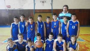12годишните баскетболисти на Велбъжд 2002 с първи успех в регион