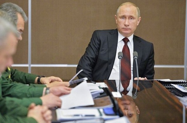 Путин: Русия не заплашва никого и няма да бъде въвлечена в геополитически игри