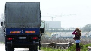 Сводник направил бъдеща лекарка проститутка