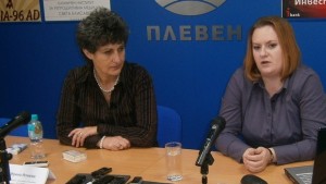 Проект възпитава млади хора в съпричастие към засегнатите от деменция