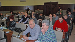 Общината отново поиска бившите казарми
