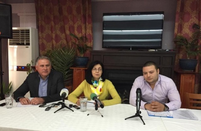 Първият клуб „Младите реформатори” бе учреден в Стара Загора