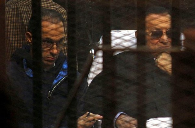 Съдът свали обвиненията срещу бившия египетски президент Хосни Мубарак