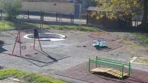 Нови детски площадки в Болярово