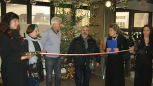 Община Дупница се превърна в галерия