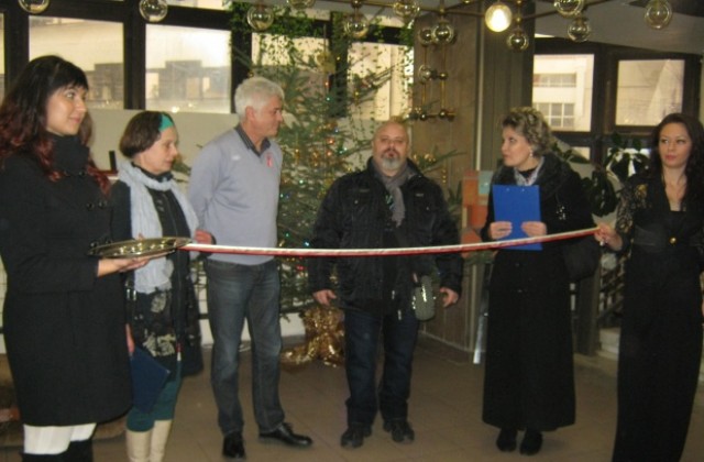 Община Дупница се превърна в галерия