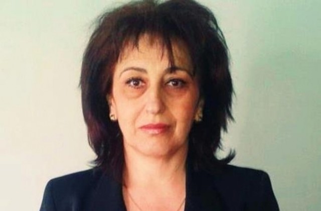 Николинка Кътовска замества Иван Аспарухов като кмет на Община Мездра