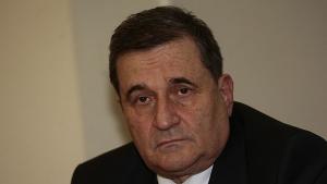 Проф Тасев Наблюдаваме игра на нерви да не слагаме бързо