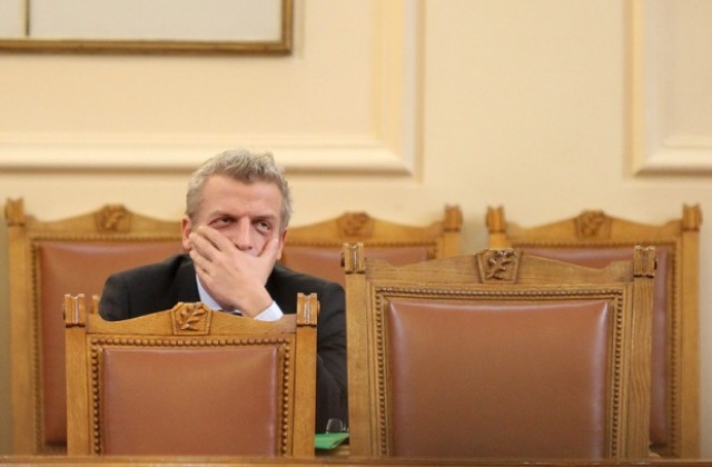 Бюджетът на НЗОК орязан тихомълком с 80 млн. лева?