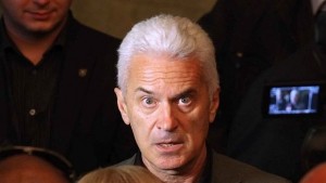 Сидеров Послушанието спрямо Брюксел и Вашингтон не носи полза на