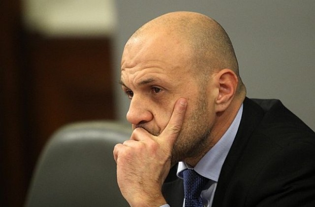 2015-а няма да е нулева година за европрограмите, увери Дончев